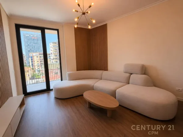 Tirane, jepet me qera apartament 2+1+Ballkon Kati 5, 115 m² 2.000 € 