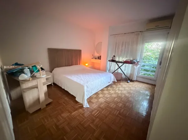 Tirane, jepet me qera apartament 2+1 Kati 2, 101 m² 700 € (Naim frasheri)