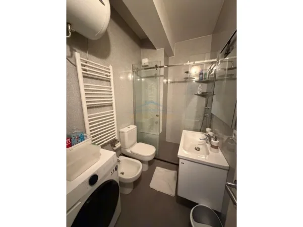 Tirane, shitet apartament 2+1+Aneks+Ballkon Kati 2, 113 m² 230.000 € (Liqeni i Thate)