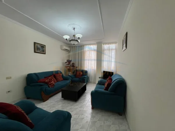 Tirane, jepet me qera apartament 2+1 Kati 4, 87 m² 65.000 € (Ali demi)