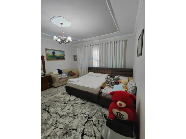 Qira , Apartament 3+1 ,Plazh Iliria , Durrës 0696069906