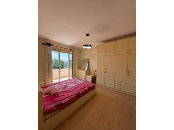 Tirane, shitet apartament 2+1+Aneks+Ballkon Kati 7, 114 m² 155.000 € (Fresku)