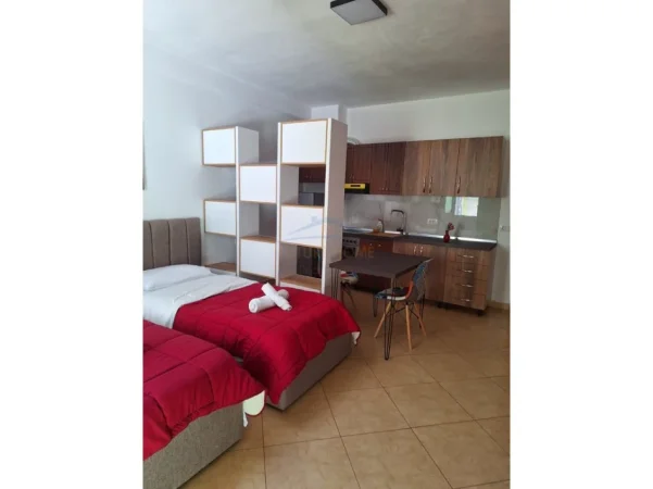 Tirane, shitet apartament 2+1 Kati 2, 93 m² 224.000 € (Rruga e Durresit)