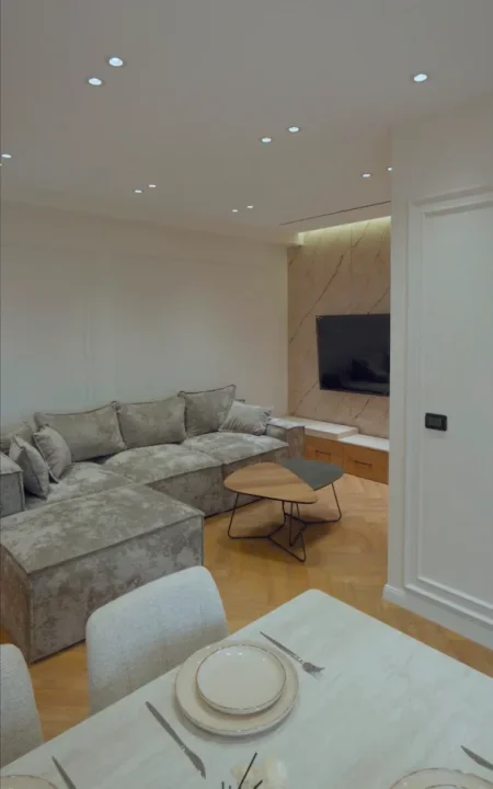 Tirane, shitet apartament 2+1 Kati 7, 101 m² 240.000 € (PALLATI ME SHIGJETA)