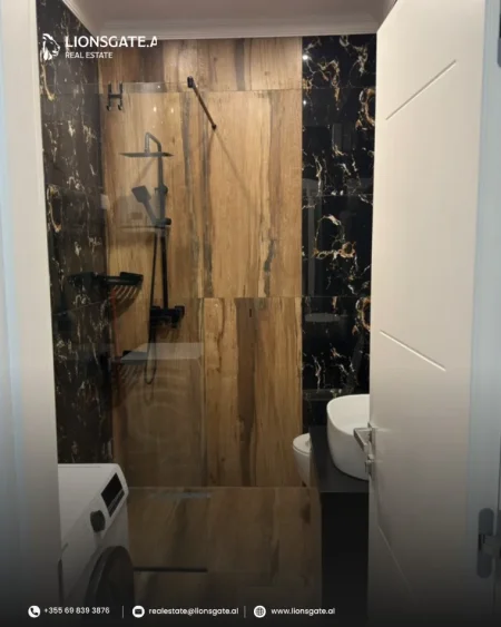 Tirane, jap me qera apartament 2+1+Aneks+Ballkon , 115 m² 800 € 