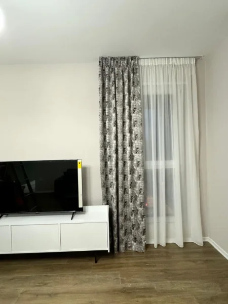 Tirane, jepet me qera apartament 2+1+Ballkon Kati 3, 100 m² 850 € (Trio Tower Residence)