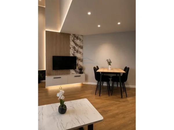 Shitet,Duplex 1+1+2,Liqeni i Thate 0696069906