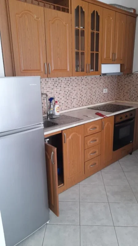 Tirane, jepet me qera apartament 1+1 Kati 4, 83 m² 500 € (Ministry for Europe and Foreign Affairs)