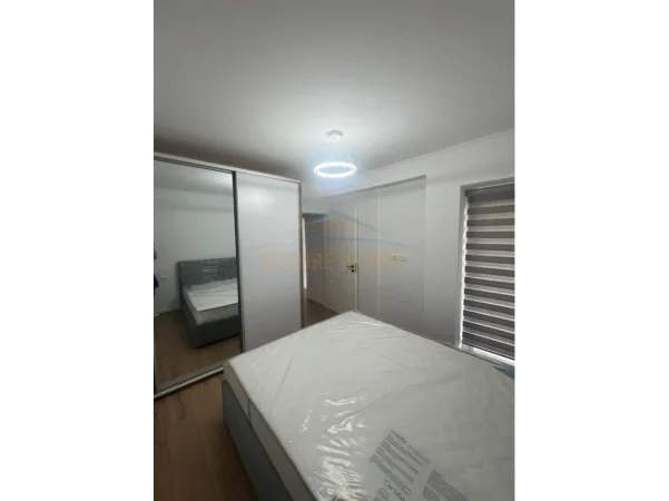 Tirane, jepet me qera apartament 1+1 Kati 6, 55 m² 600 € (Don Bosko)