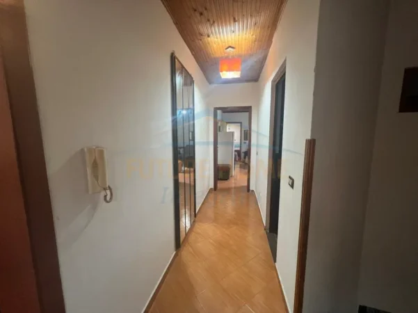 Tirane, jepet me qera apartament 2+1 Kati 2, 75 m² 450 € (Shkolla e Baletit)
