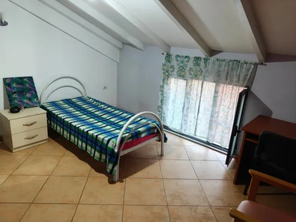 Tirane, jepet me qera apartament 2+1 Kati 3, 84 m² 400 € (Universiteti Zonja e Keshillit te Mire)
