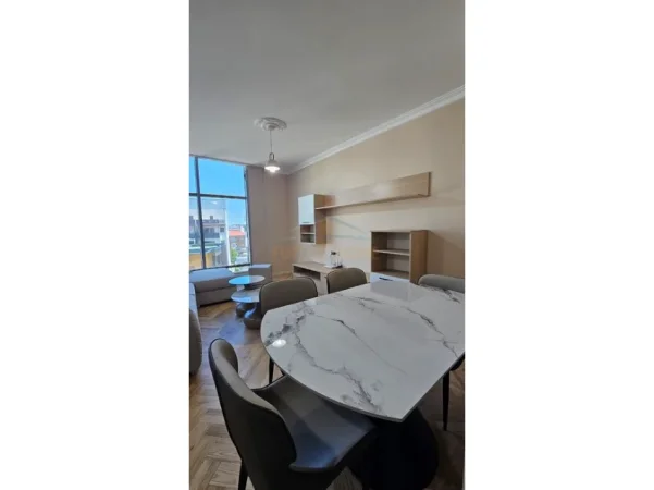 Durres, jepet me qera apartament Kati 2, 85 m² 850 € (Vollga, Durres)