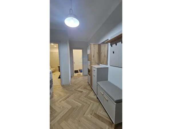 Durres, jepet me qera apartament Kati 2, 85 m² 850 € (Vollga, Durres)