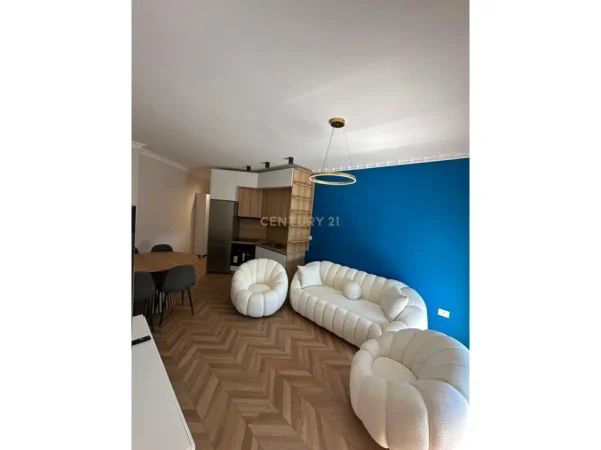 Tirane, jepet me qera apartament 1+1 Kati 9, 60 m² 750 € (perball Kompleksit Halili)
