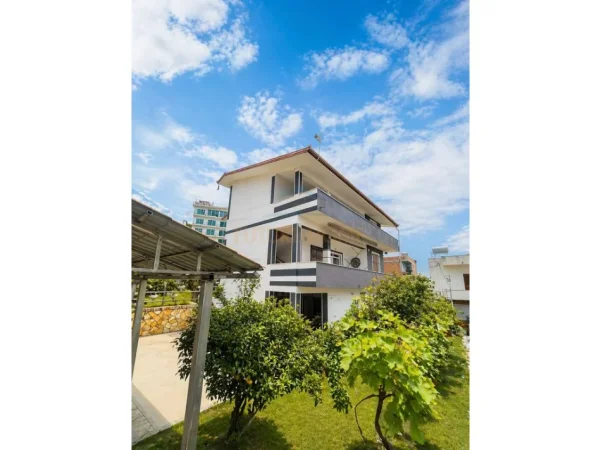Durres, jepet me qera Vile Kati 2, 104 m² 350 € (Arapaj, Durres)
