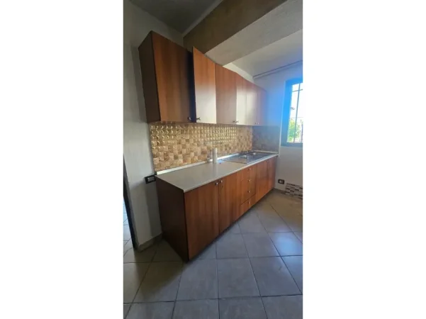 Durres, jepet me qera Vile Kati 2, 104 m² 350 € (Arapaj, Durres)