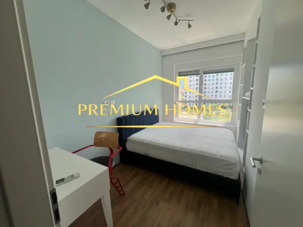 Tirane, jepet me qera apartament 1+1 Kati 4, 95 m² 550 € 