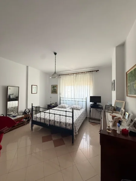 Tirane, shitet apartament 2+1 Kati 6, 91 m² 240.000 € (PAZARI I RI)