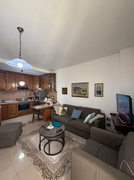 Tirane, shitet apartament 2+1 Kati 6, 91 m² 240.000 € (PAZARI I RI)