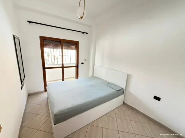 Tirane, jepet me qera apartament 1+1+Ballkon Kati 2, 58 m² 573 € (Muhamet Gjollesha)