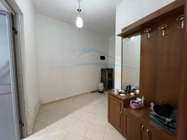 Tirane, shitet apartament 1+1+BLK Kati 6, 67.5 m² 111.000 Euro (Pallati me Shigjeta)