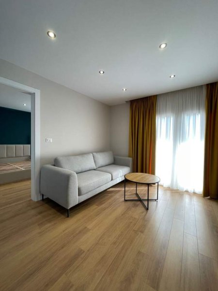 Tirane, shitet apartament 1+1+BLK Kati 5, 57 m² 103.000 Euro (Rruga Tefta Tashko)