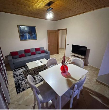 Tirane, jepet me qera apartament 1+1+BLK Kati 4, 75 m² 400 Euro (Don Bosko)