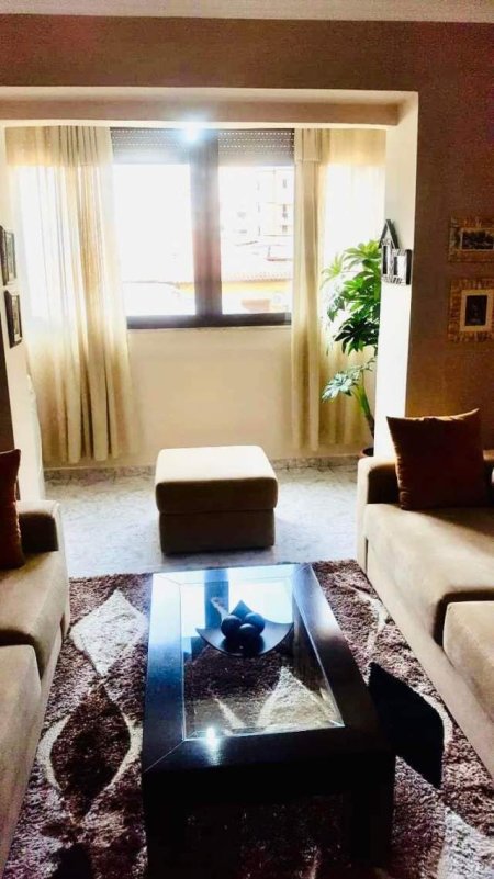 Tirane, ofert apartament 2+1 Kati 2, 73 m²  (Pediatria)