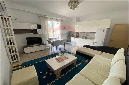 Tirane, shitet apartament 1+1+BLK 90 m² 10.000 Euro (Kodra e Diellit te Eleonora)