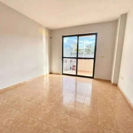 Tirane, ofert apartament 2+1+A+BLK 125 m²  (RRUGA KAVAJES, POLICIA BASHKIAKE)