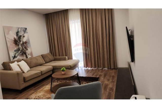 Tirane, jepet me qera apartament 2+1+BLK Kati 6, 125 m² 1.000 Euro