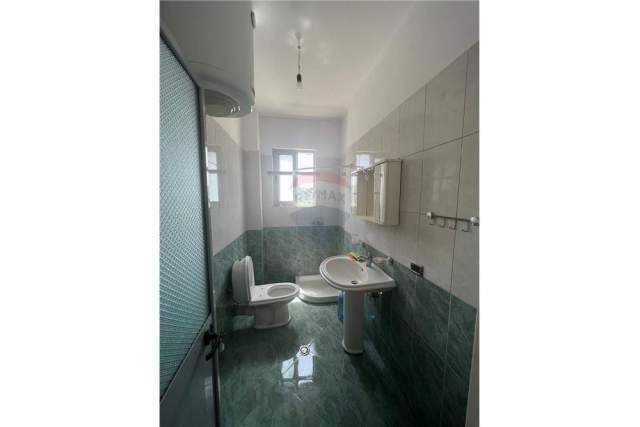 Durres, shitet apartament 1+1+A+BLK Kati 2, 55 m² 53.000 Euro (Mali i Robit)