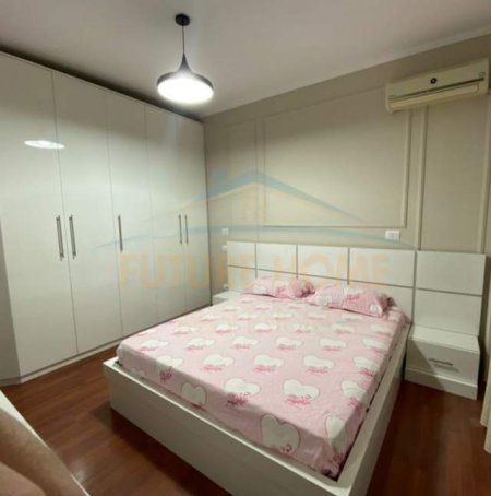 Tirane, jepet me qera apartament 2+1 Kati 9, 75 m² 700 Euro (21 Dhjetori)