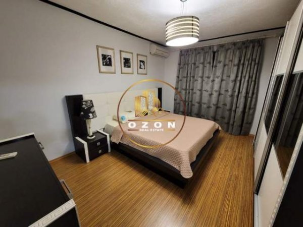 Tirane, jepet me qera apartament 2+1 Kati 4, 88 m² 800 Euro (ISH BLLOKU)