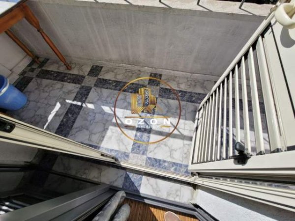 Tirane, jepet me qera apartament 2+1 Kati 4, 88 m² 800 Euro (ISH BLLOKU)