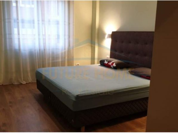 Tirane, jepet me qera apartament 2+1 Kati 2, 95 m² 600 Euro (Rezidencen G&P Rruga Rexhep Pinari,Tiranë.)