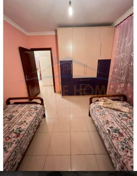 Tirane, jepet me qera apartament 2+1 Kati 5, 115 m² 480 Euro (Kodra e Diellit 1)