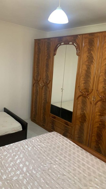 Tirane, jepet me qera apartament 1+1+BLK Kati 1, 65 m² 330 Euro (Niko Avrami)