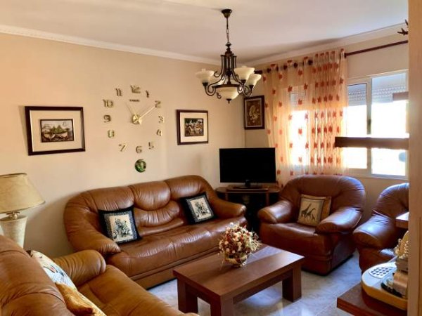 Tirane, jepet me qera apartament 2+1+A+BLK Kati 4, 70 m² 450 Euro (Qemal Stafa)