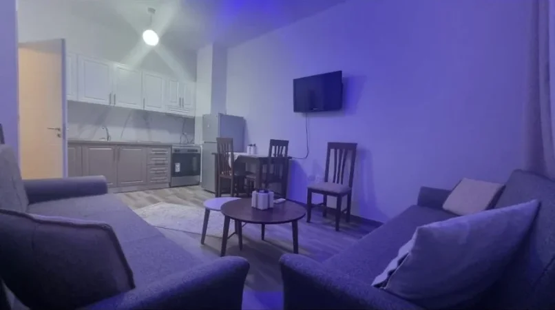 Tirane, jepet me qera apartament 1+1 Kati 4, 65 m² 500 € (Fusha e Aviacionit,prane Bar Votra)