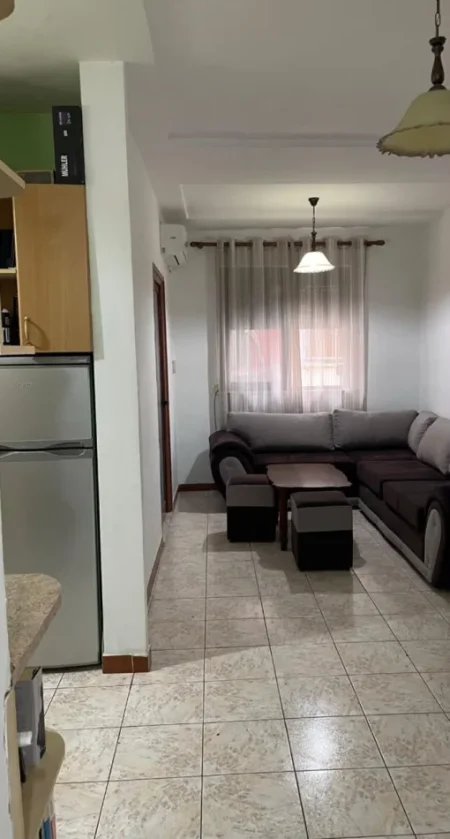Tirane, shitet apartament 1+1 Kati 4, 50 m² 150.000 € (Myslym Shyri)