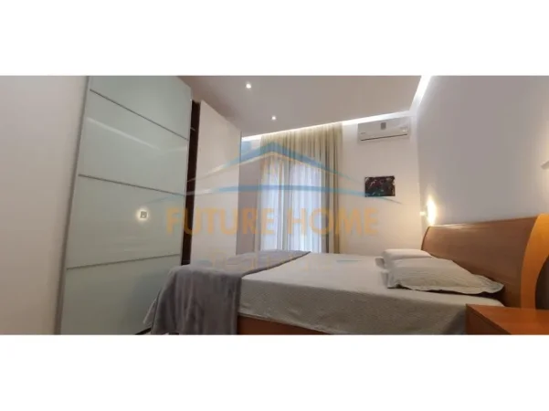 Tirane, jepet me qera apartament 1+1 Kati 1, 66 m² 600 € (21 DHJETORI , RRUGA FROSINE PLAKU)