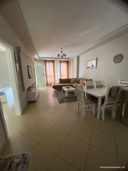 Tirane, jepet me qera apartament 1+1+Ballkon , 72 m² 522 € (Gazment Zajmi)