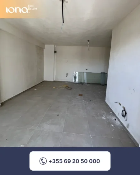 Mali Robit, shitet apartament 2+1+Ballkon Kati 7, 96 m² (200 m larg detit)