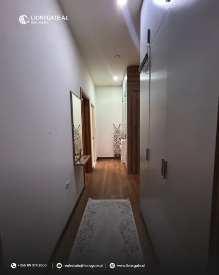 Tirane, jepet me qera apartament 1+1 , 62 m² 600 € 