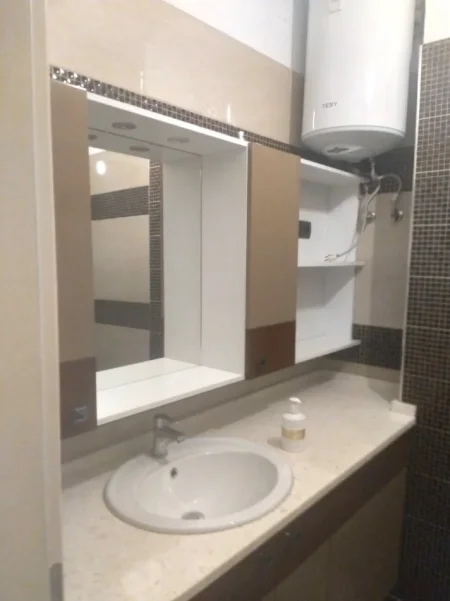 🏠 Jepet me Qera Apartament 2+1 në Astir Tek Artisti, 500 MIJE LEKE