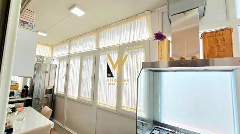 Tirane, shitet apartament 3+1+Ballkon Kati 4, 126 m² 365.000 € (LIQENI I THATE)