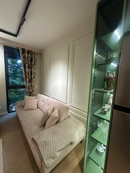 Korce, shes apartament 1+1 Kati 2, 90.000 €