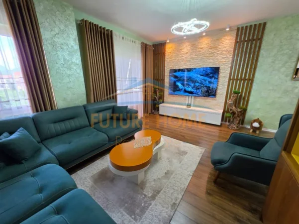 Tirane, jepet me qera apartament 2+1 Kati 4, 97 m² 730 € (Rruga e Dajtit,Fresk)