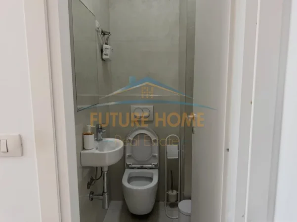 Tirane, jepet me qera ambjent biznesi Kati 1, 20 m² 450 € (Stadiumi Dinamo)